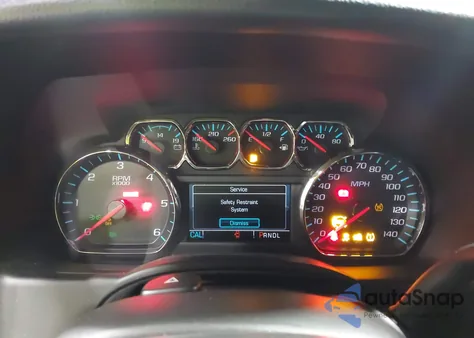 2018 Chevrolet Tahoe Premier z USA, uszkodzony, nr VIN 1GNSKCKC9JR392329